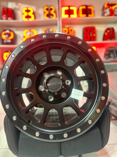 LLANTA METHOD 6X139 ARO 17´´