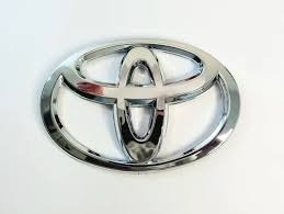 EMBLEMA PEGABLE TOYOTA 13CM
