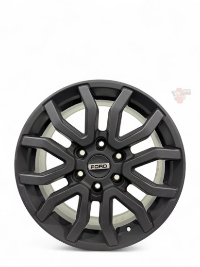 LLANTA FORD ARO 18  333