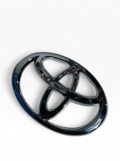 EMBLEMA TOYOTA PEGABLE 10CM