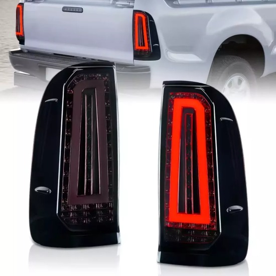 FARO TRASERO TOYOTA HILUX VIGO LED 2008+